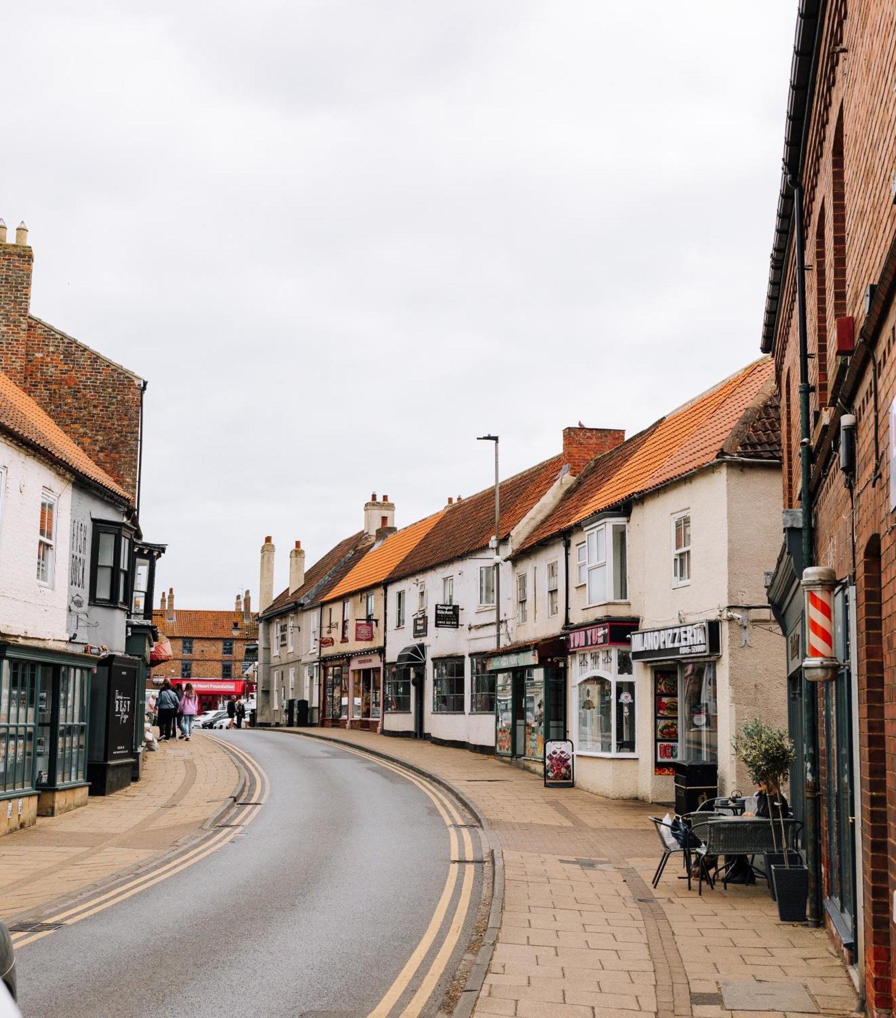 New Thirsk Stays - Herriot'S Hideaway Exterior photo